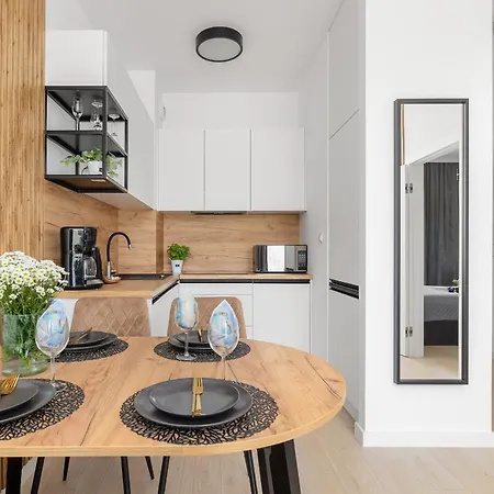 Nadmorski Apartament Z Parkingiem By Rent Like * Sianożęty