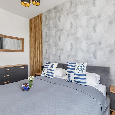 Nadmorski Apartament Z Parkingiem By Rent Like Apartament